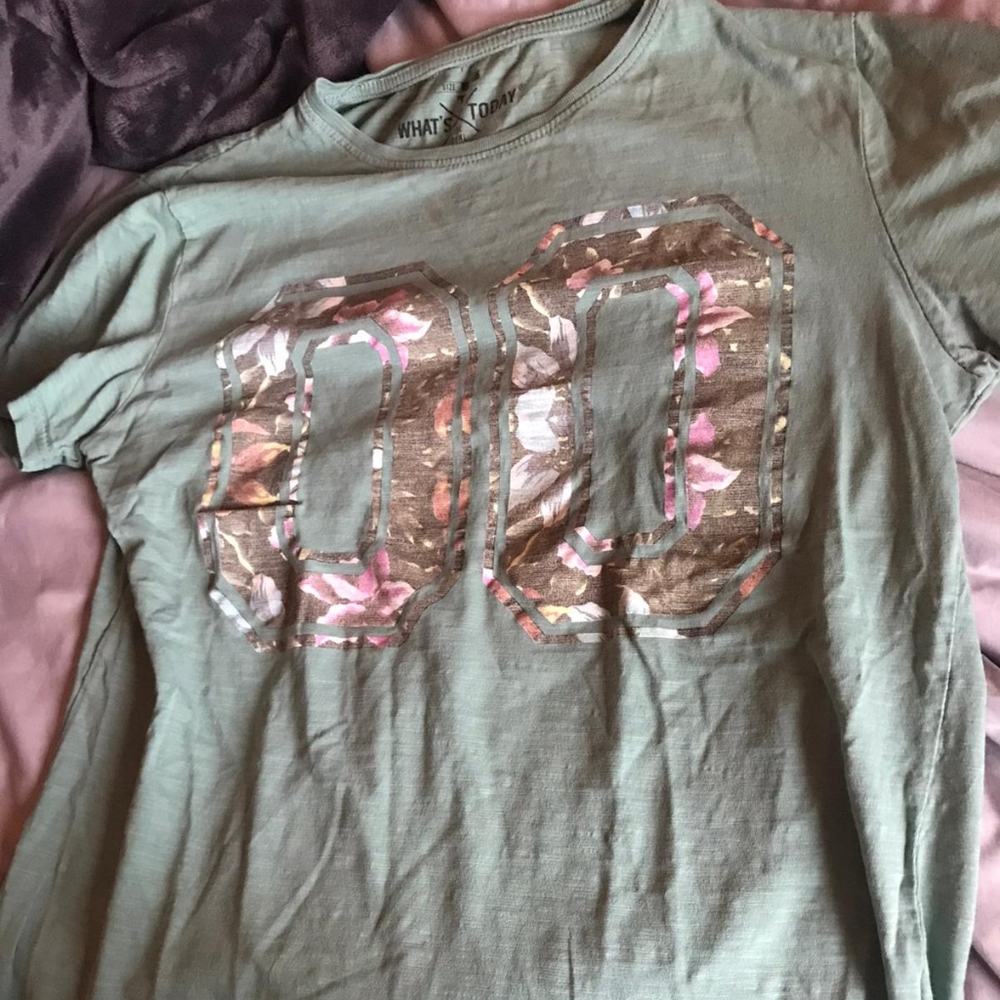 Nice tee